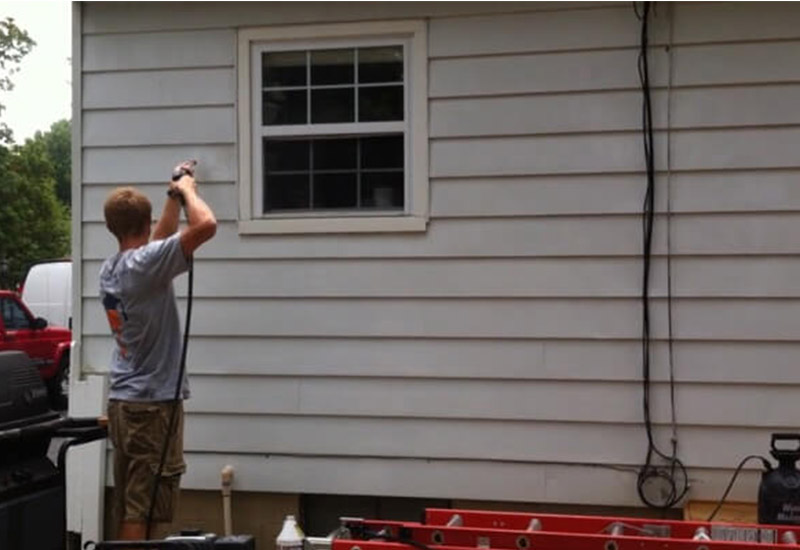 Roof Cleaning