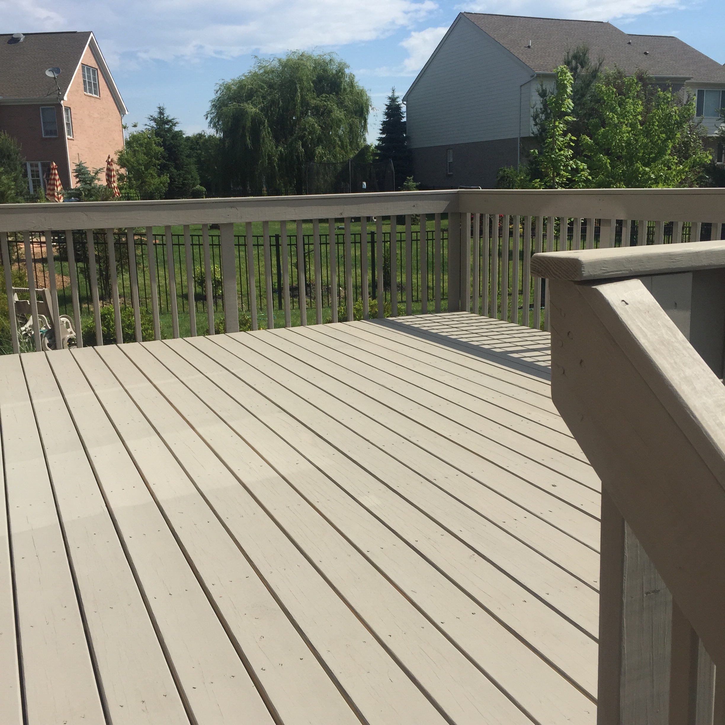 Deck Staining Cleveland