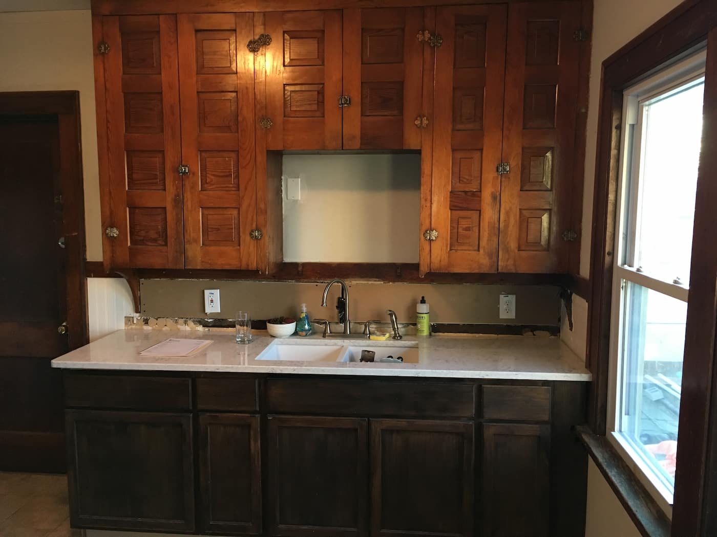 Green Kitchen Cabinet (Before)