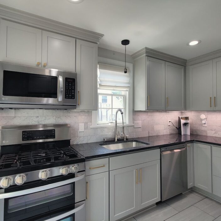 Experienced and professional house painters in Warrensville Heights, Ohio.